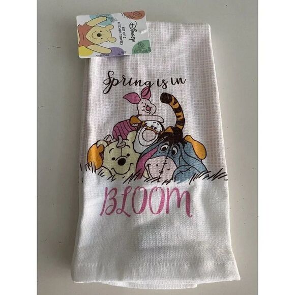 2 Pk Disney Winnie The Pooh Kitchen Towels Piglet Tigger Eeyore Spring NEW - Picture 1 of 9